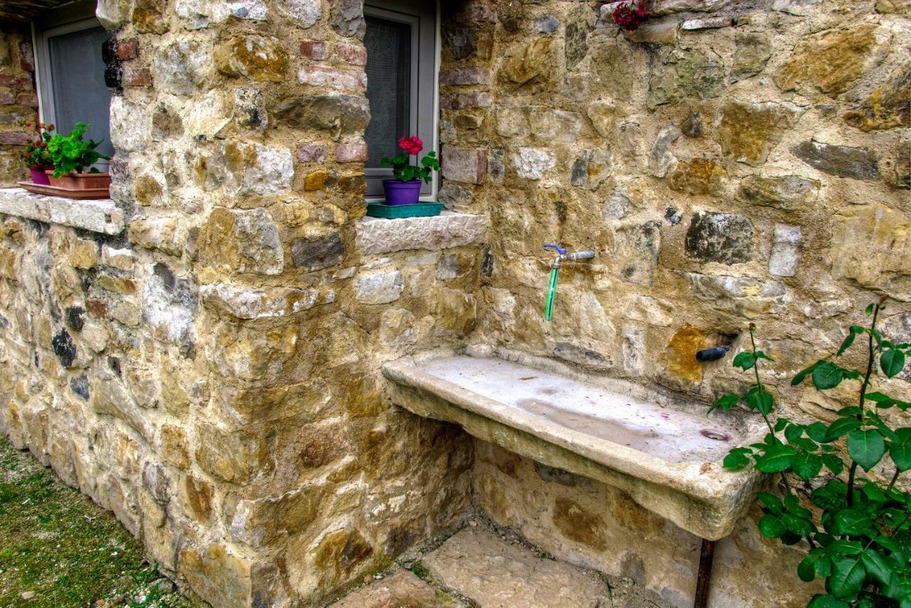 Agriturismo "Antico Borgo" Маростика Экстерьер фото