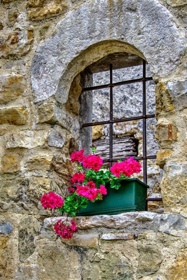 Agriturismo "Antico Borgo" Маростика Экстерьер фото
